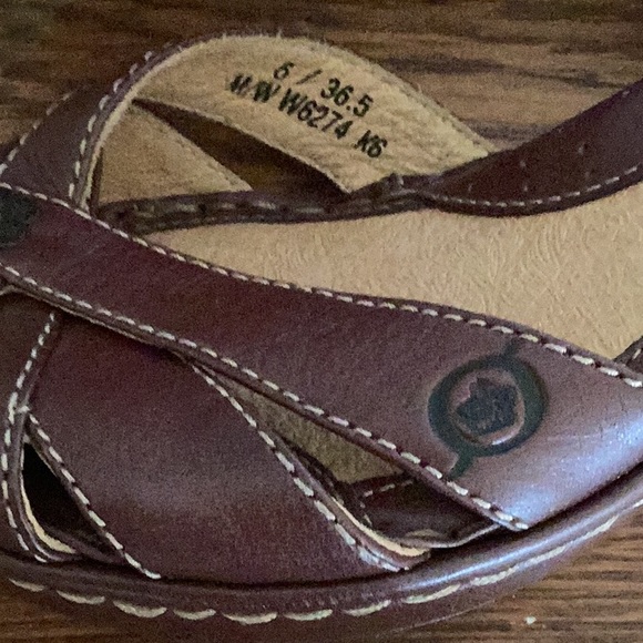 BORN LEATHER SLING BACK SANDALS - Picture 3 of 10